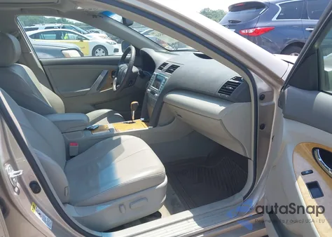 2007 Toyota Camry Xle V6 z USA, uszkodzony, nr VIN 4T1BK46K87U508461